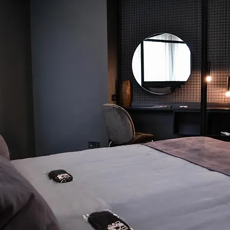 Kostjukowski Brand-new *