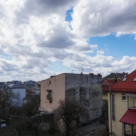 Kostjukowski Brand-new Lviv