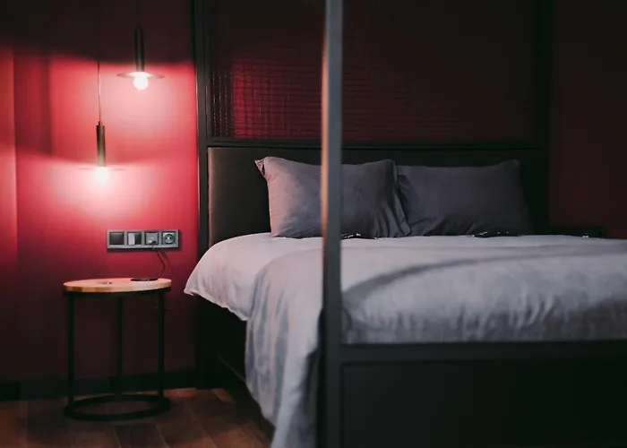 Kostjukowski Brand-new إلفيف