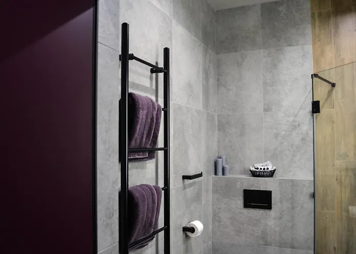 Kostjukowski Brand-new * リヴィウ