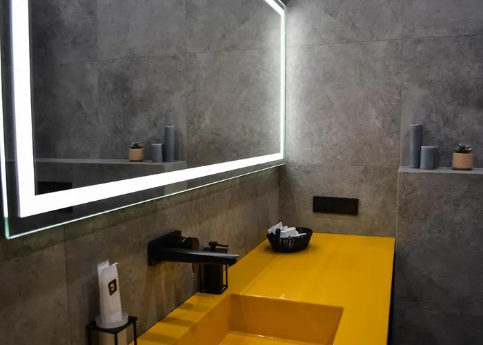 Kostjukowski Brand-new * Lemberg